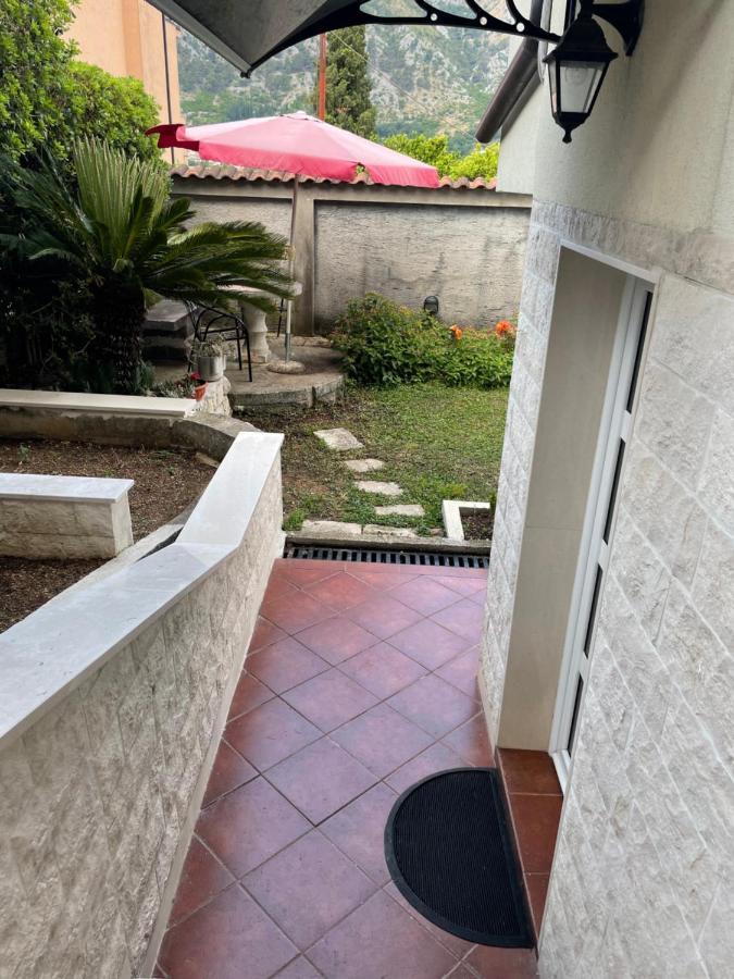 Apartment Garden Kotor Ngoại thất bức ảnh